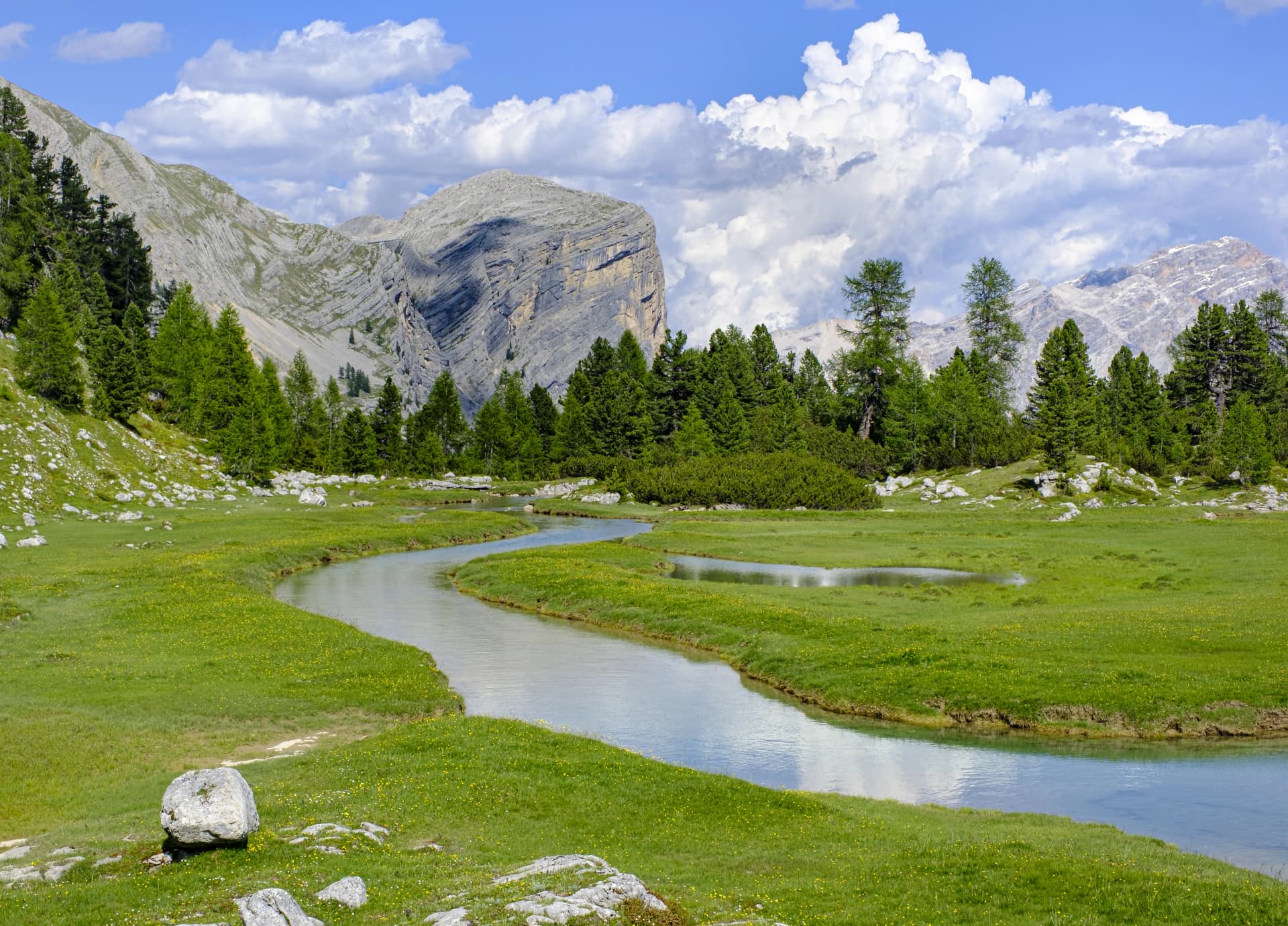 Val di Fanes, Alpe di Fanes Grande, Alta via n. 1 delle Dolomiti - Dolomiten-Höhenweg, Italy